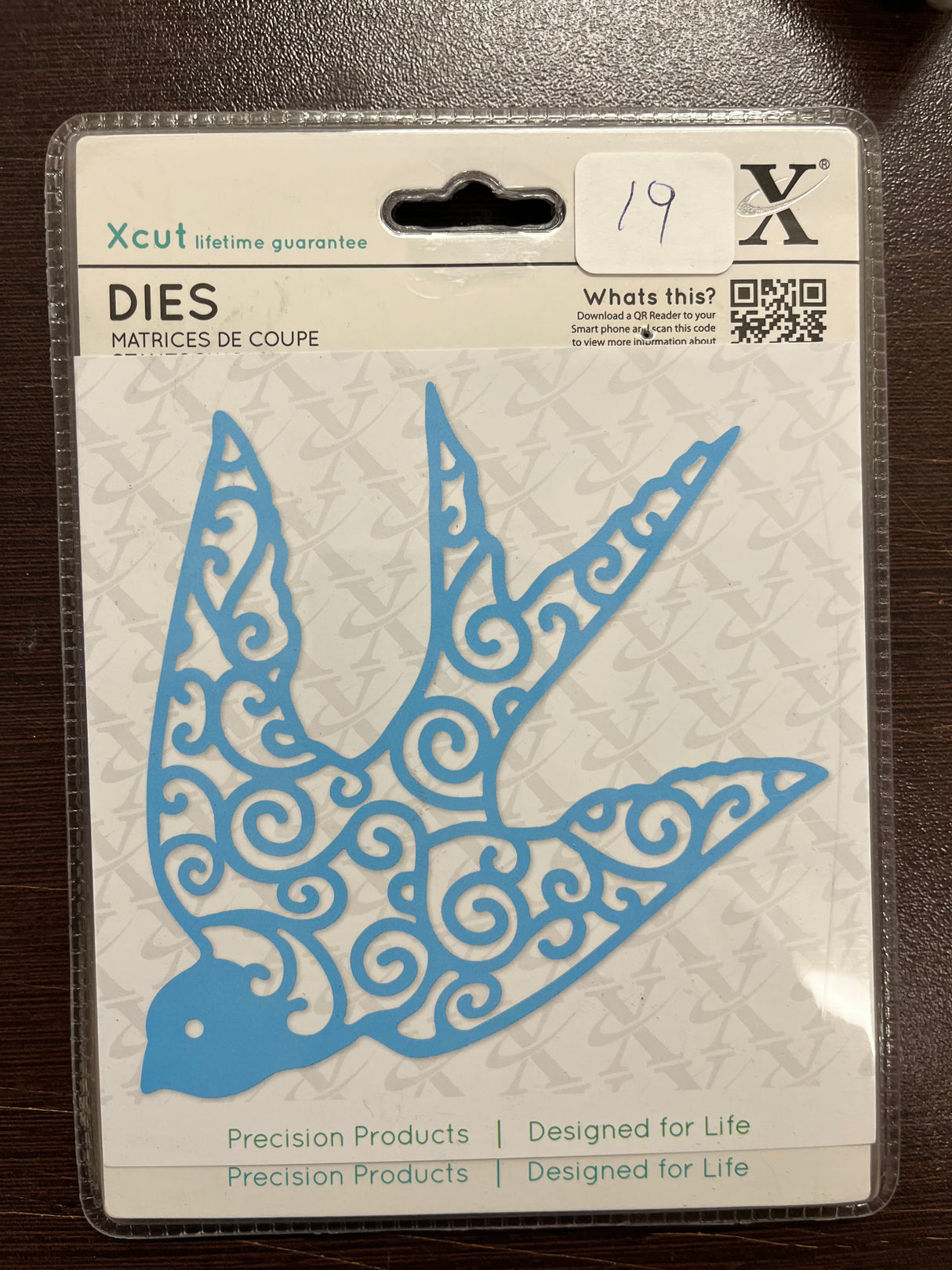 Hidden Treasure - 19 - X-Cut - Bird